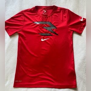 ✨NIKE TEE SHIRT✨